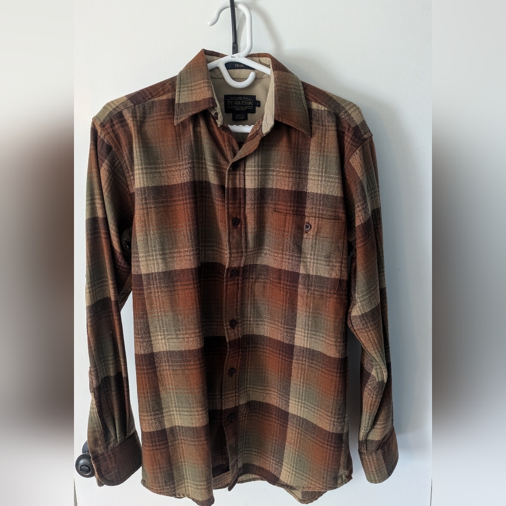 Pendleton Trail Plaid Shirt in Pumpkin/Brown Ombre, Men's Small